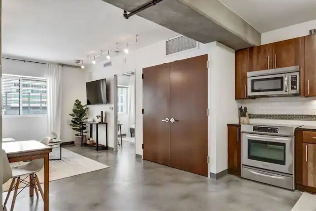 Fridge, microwave, cookware/dishes/utensils