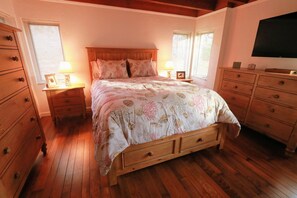 5 habitaciones, tabla de planchar con plancha y wifi 
