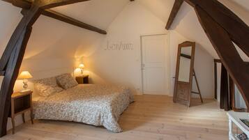 Chambre Double (Bonheur) | 2 chambres, décoration personnalisée, ameublement personnalisé