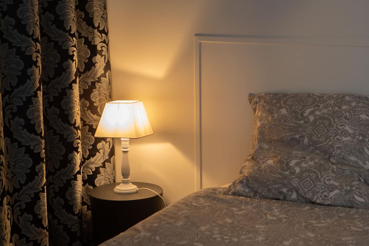 2 habitaciones, decoración personalizada y muebles diferentes