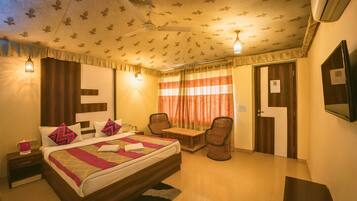 Premium Deluxe Cottage | In-room safe