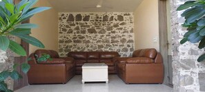 Caja de seguridad en la habitación 