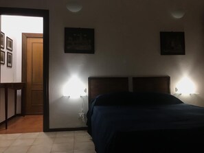 2 chambres, bureau, fer et planche à repasser, Wi-Fi