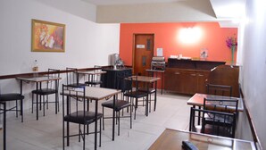 Breakfast meal -  Calabreza Hotel e Restaurante (Tres Coracoes)