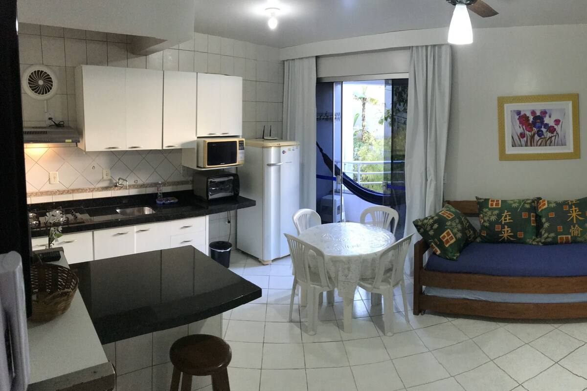 Apartamento Terreo | Living room | 43-inch LED TV with digital channels