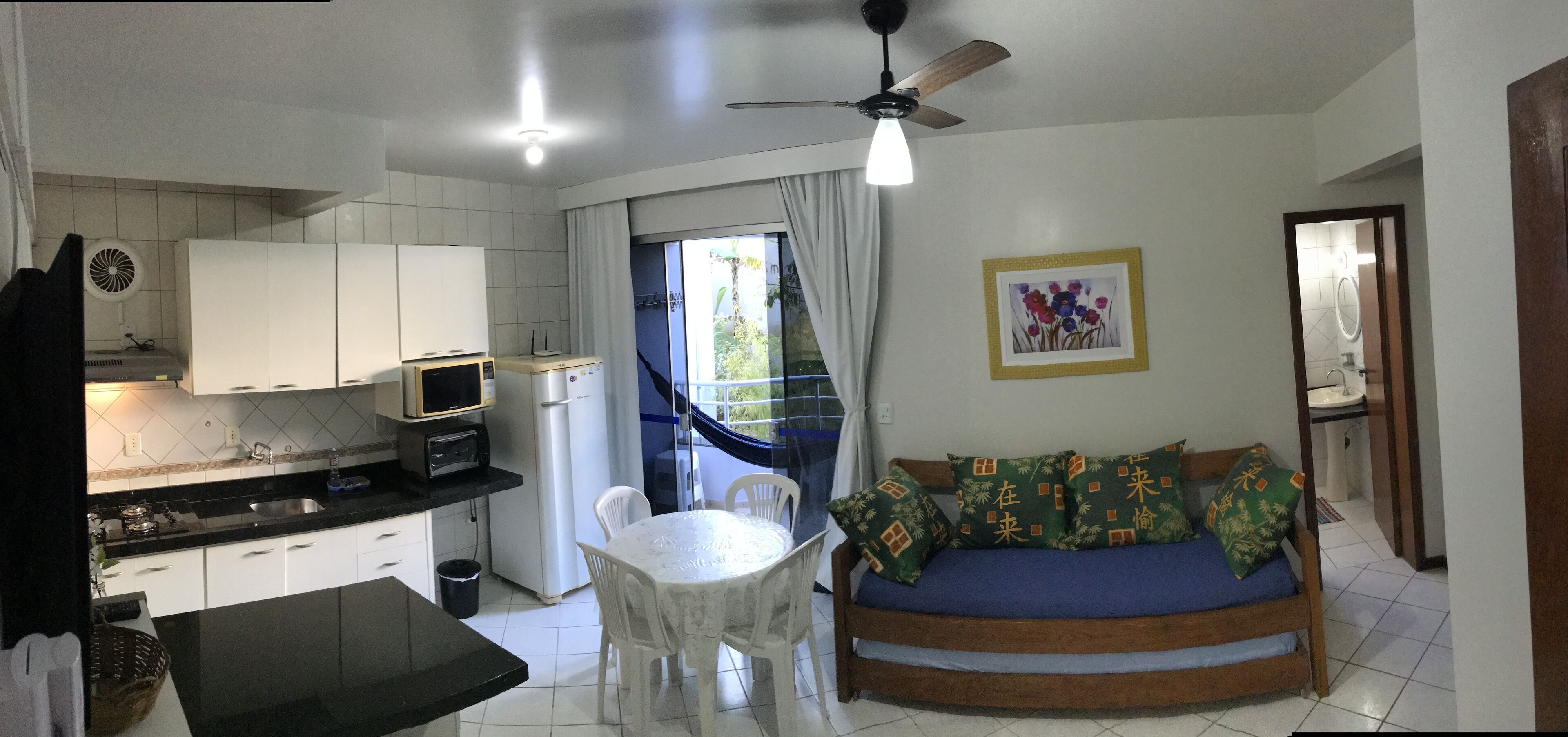 Apartamento Terreo | Sala de estar | Televisión LED de 43 pulgadas con canales digitales