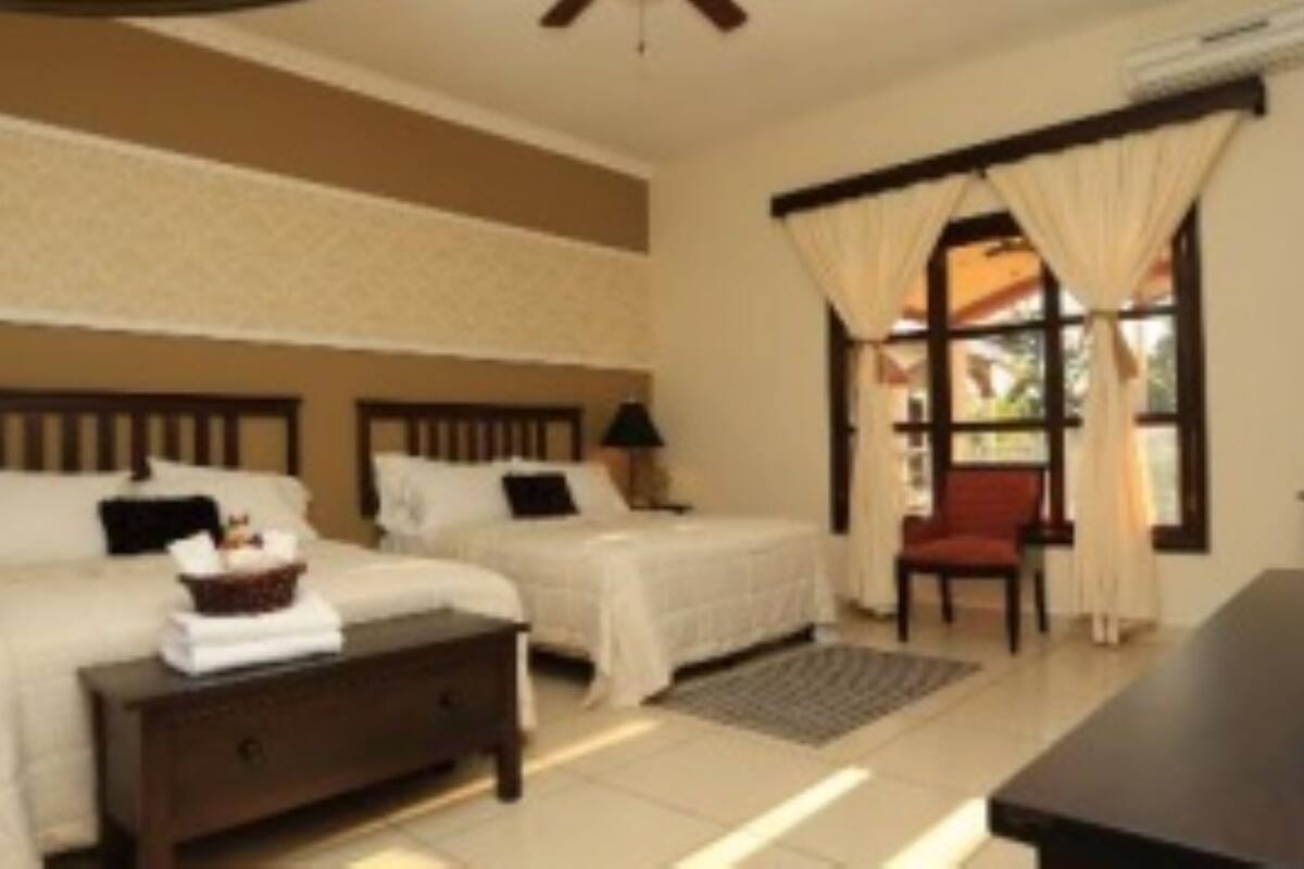 WiFi (free), bed sheets