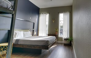 6 bedrooms, WiFi - Dallas' first and best hostel! (Dallas)