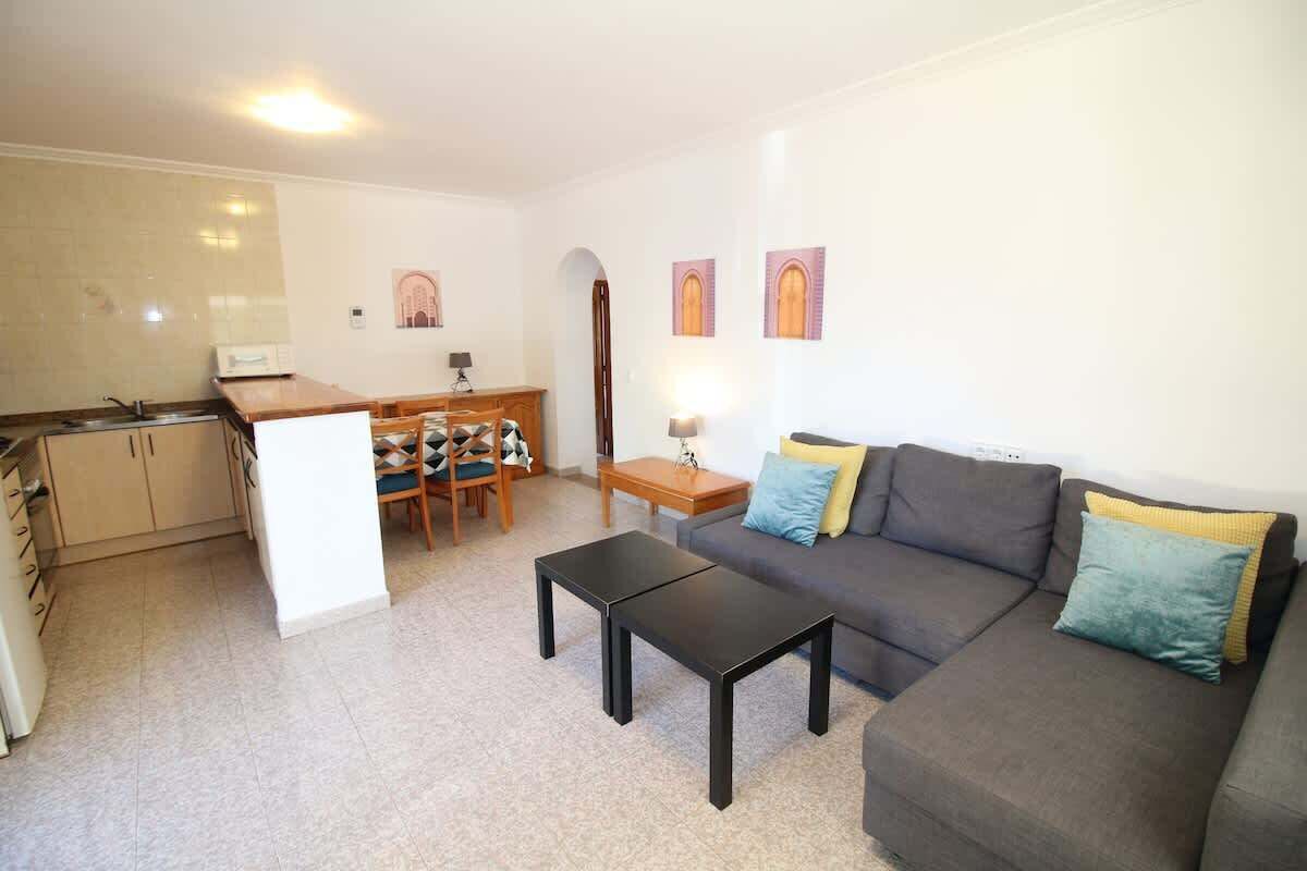 TV, Netflix, streaming services