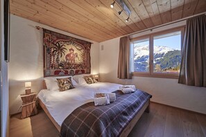 4 dormitoris i planxa i posts de planxar 