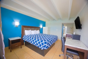 Room, 1 King Bed, Non Smoking