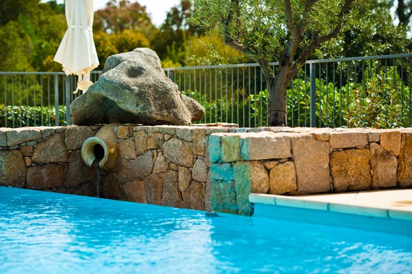 Outdoor pool - Apartments in Residence with swimming pool (Sainte-Lucie de Porto-Vecchio)