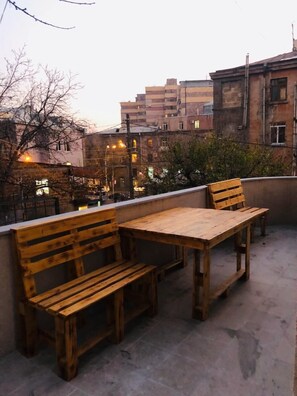 View from room - M&G Hostel and Tours (Yerevan)