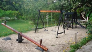 Außen-Kinderspielplatz