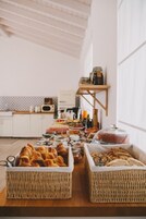 Café da manhã continental grátis todos os dias