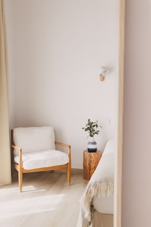 1 Schlafzimmer, individuell dekoriert, individuell eingerichtet