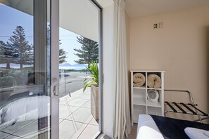 Deluxe Apartment, 2 Bedrooms, Ocean View | View from room