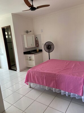 2 bedrooms, WiFi, bed sheets - Relaxe and fulfill your energy back . (Porto Seguro)