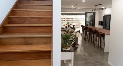 Modern Palm Beach getaway right near Talle Estuary