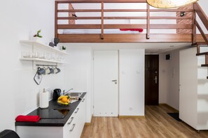 Monolocale Standard (3a) | Una scrivania, Wi-Fi gratuito, lenzuola