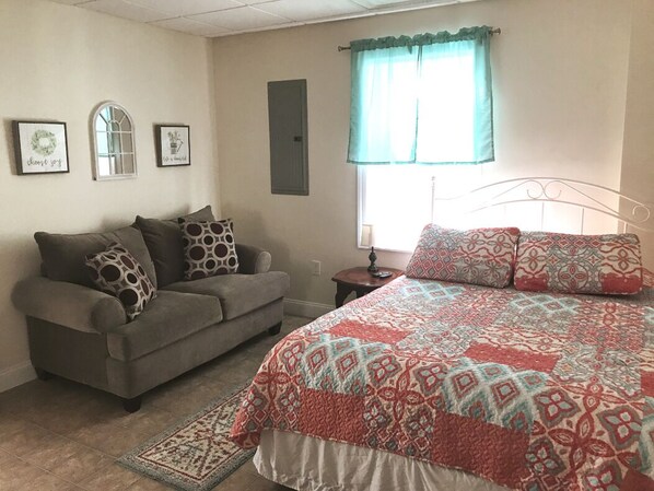 2 bedrooms, WiFi, bed sheets