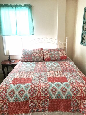 2 bedrooms, WiFi, bed sheets