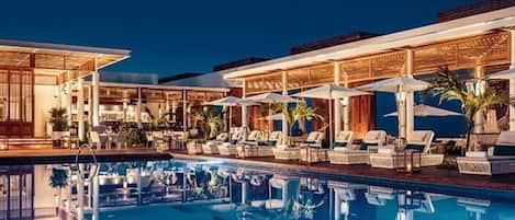 Indoor pool, outdoor pool