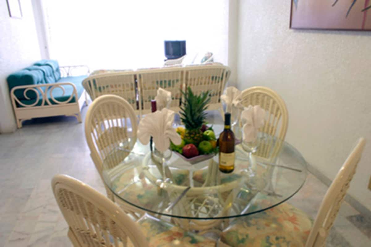 Senior Room, 2 Bedrooms | In-room safe, laptop workspace, blackout drapes, free WiFi