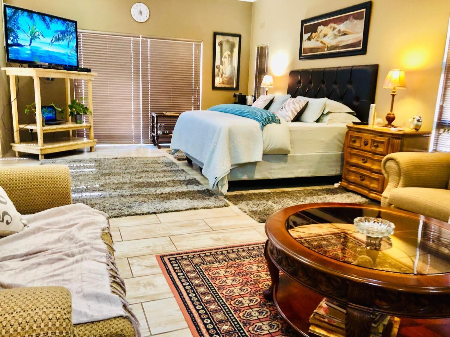 1 phòng ngủ, chăn bông, nệm có lớp đệm bông, két bảo mật tại phòng 