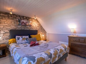2 Schlafzimmer, Reisekinderbett, kostenloses WLAN