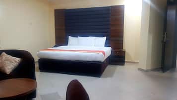 Egyptian cotton sheets, premium bedding, down comforters, minibar