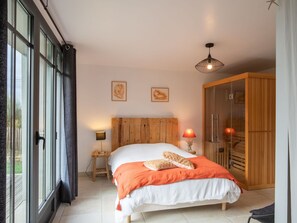 3 slaapkamers, reisbedje, gratis wifi, beddengoed
