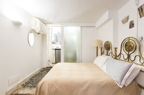 1 bedroom, iron/ironing board, WiFi
