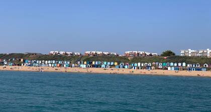 Beautiful, cosy New Forest 2 bed cottage, close to the beach!