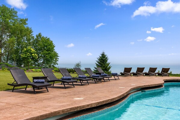 Indoor pool, outdoor pool