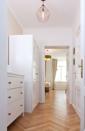 1 bedroom, desk, iron/ironing board, free WiFi