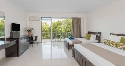 Trans International Hotel