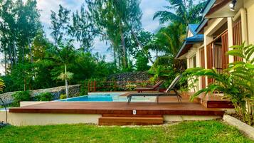 Sundeck