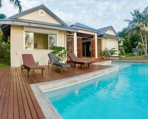 Outdoor pool - Tropical Haven (Port Vila)