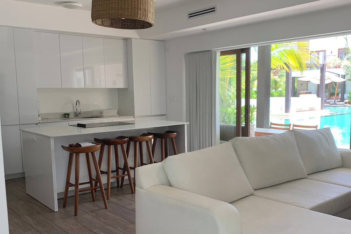 2 bedrooms, down duvets, in-room safe, individually decorated