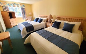 Suite – standard | Skrivebord, wi-fi (inkludert) og sengetøy