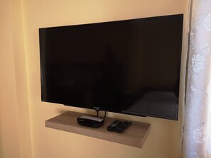Studio | Television