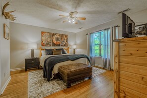 3 Schlafzimmer, Bügeleisen/Bügelbrett, kostenloses WLAN, Bettwäsche