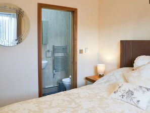 2 bedrooms, free WiFi, bed sheets - Heckley Stable Cottage (Alnwick)