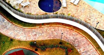 Apartamento amueblado con excelente ubicación