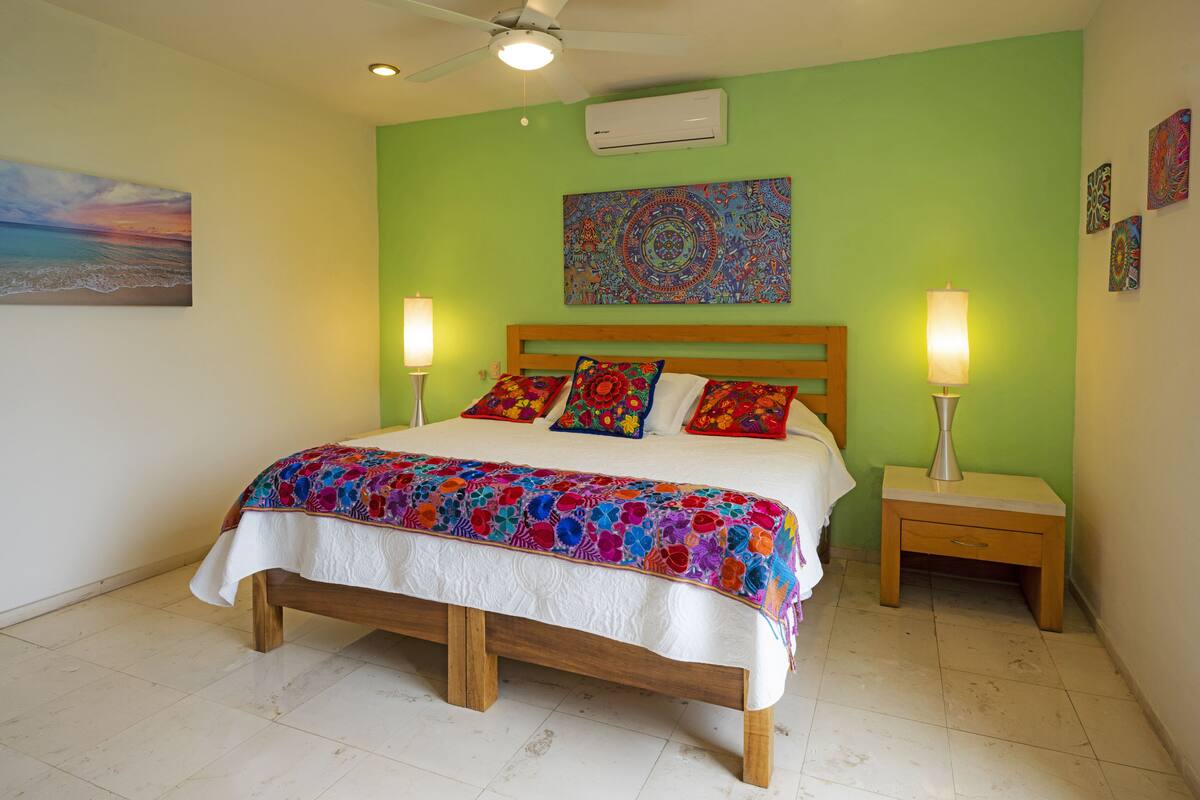 Luxury Suite, 1 King Bed | 1 bedroom, Egyptian cotton sheets, premium bedding, down duvets