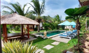 Outdoor pool - Kuta Paradise (Kuta)