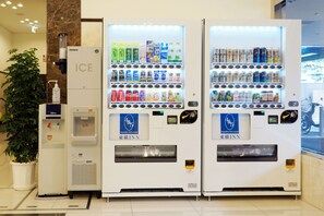 Vending machine - Toyoko Inn Utsunomiya Ekimae No.2 (Utsunomiya)