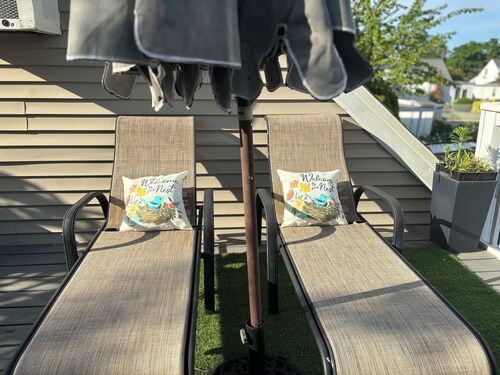 Piilotettu helmi / oma parveke ja piha * 15minJFK *