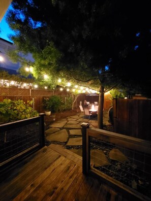 Terrace/patio - Wine Country Cottage in downtown Santa Rosa, CA  (Santa Rosa)